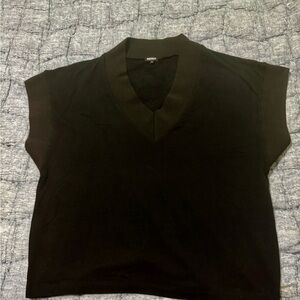 Bleusalt Cool Black V-Neck Vest
